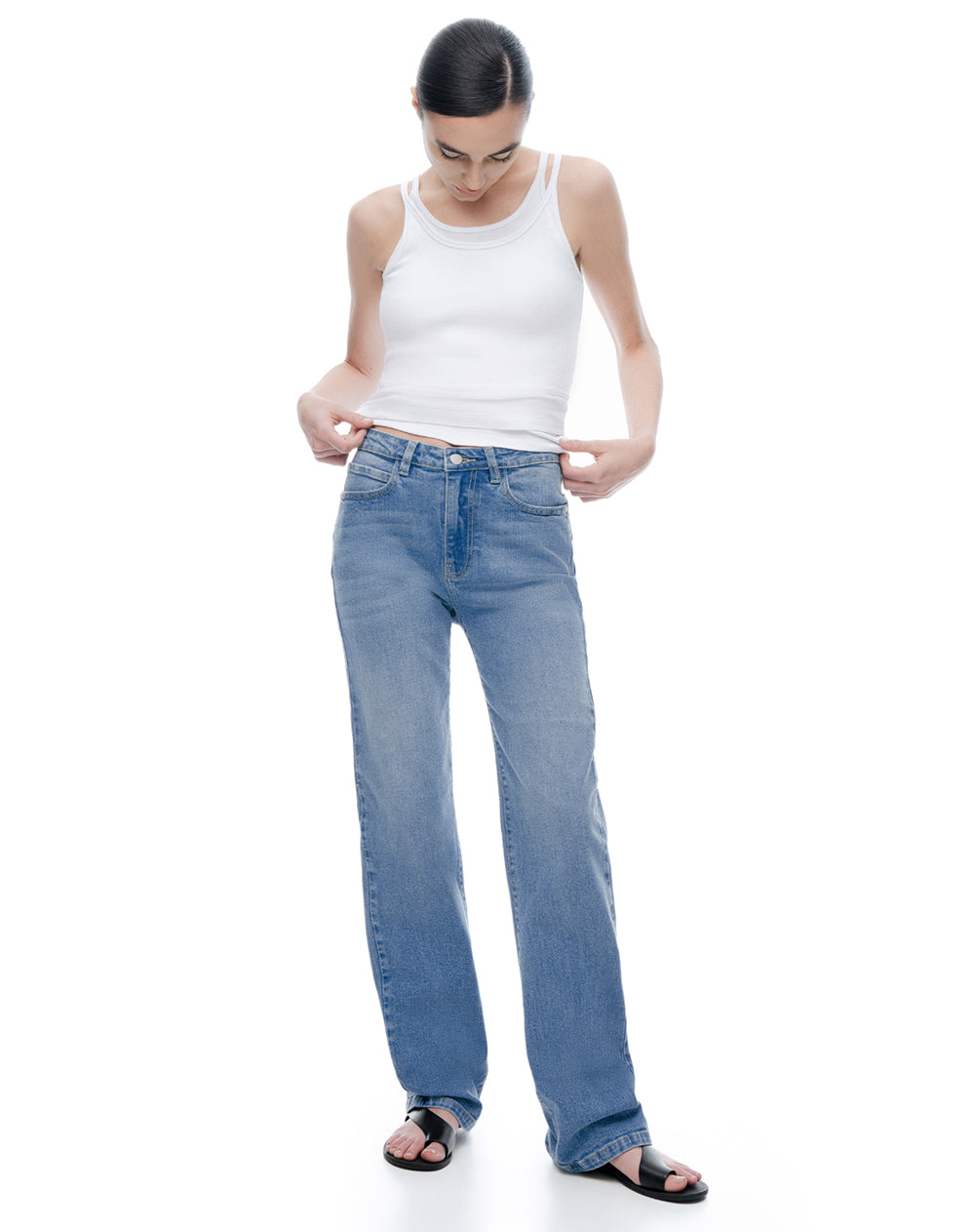Jean regular tiro alto indigo medio mujer