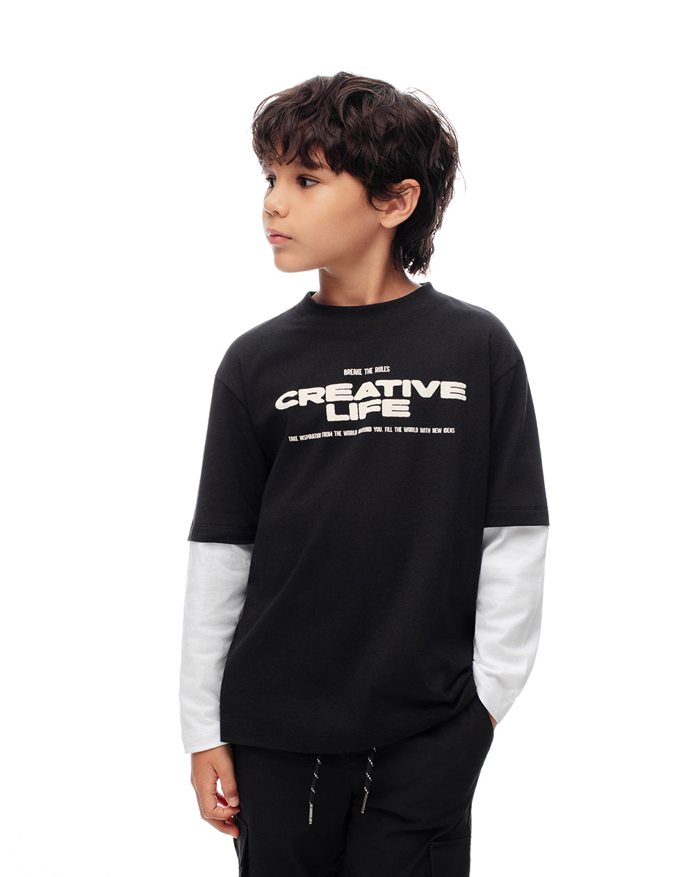 Camiseta regular fit manga larga negra