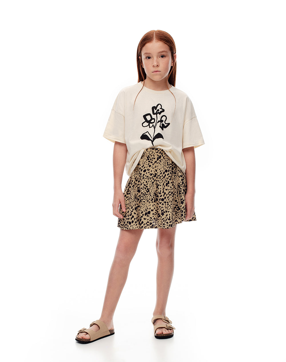 Falda tiro medio capas estampada niña