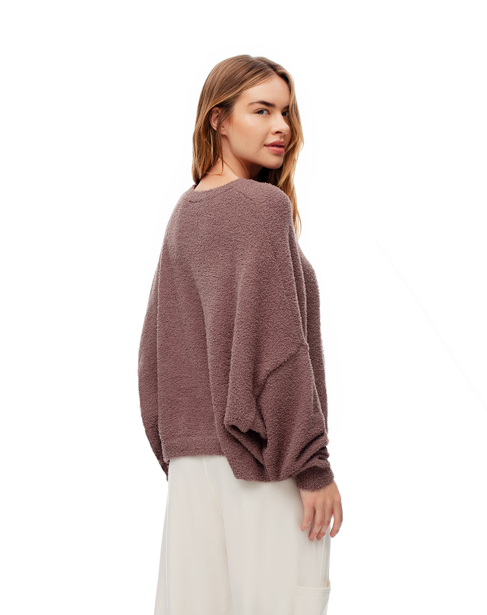 Suéter oversize textura bouclé café mujer