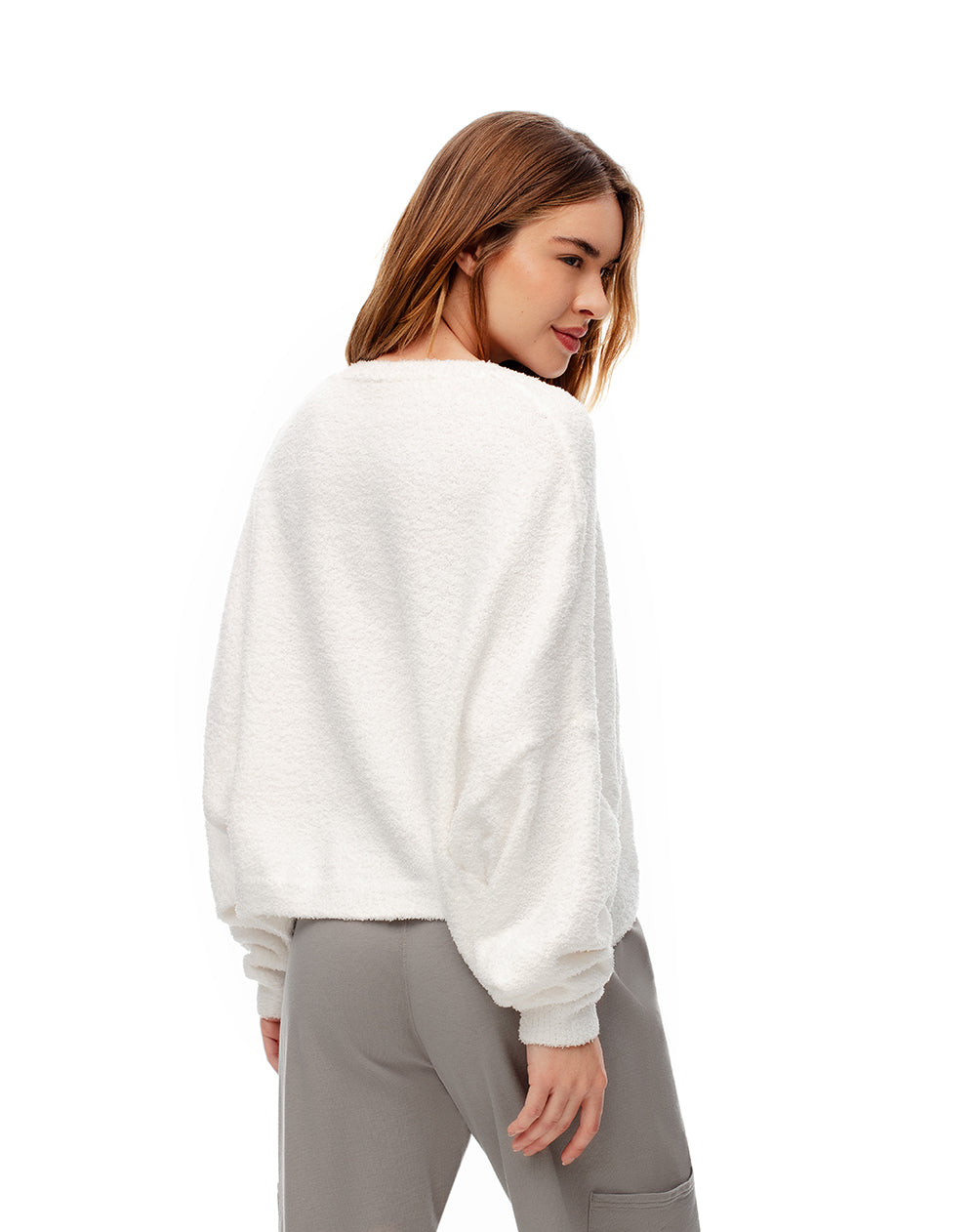 Suéter oversize textura bouclé crudo mujer