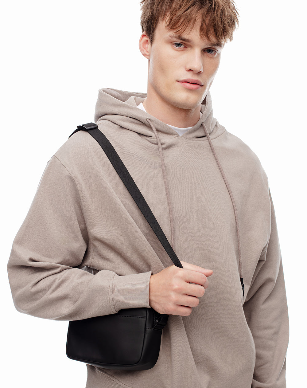 Bolso tipo bandolera negro