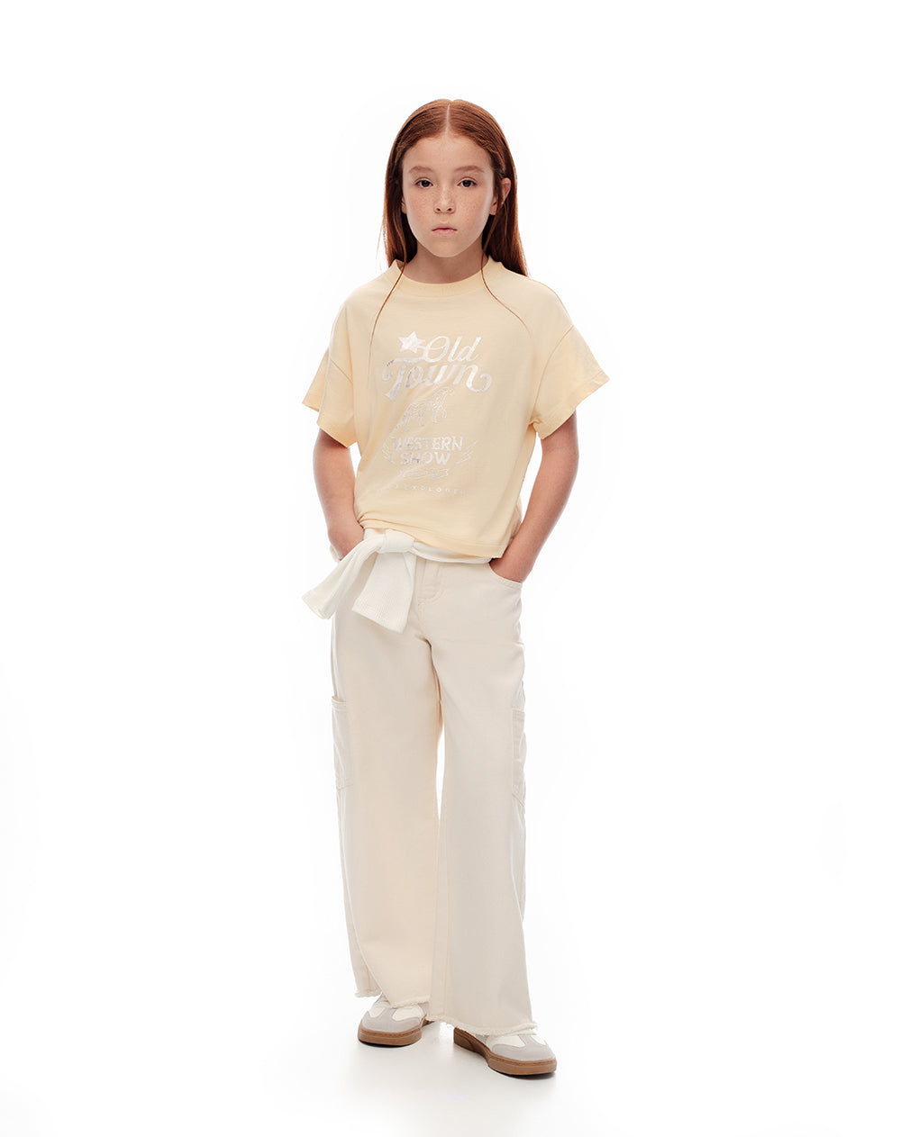 Camiseta regular algodón amarilla estampada niña