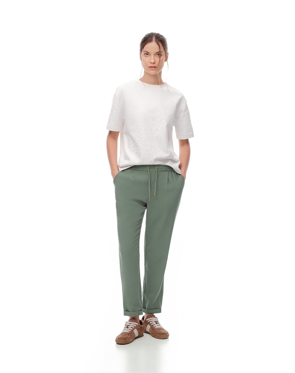 Pantalón tiro medio con cordón de ajuste verde para mujer