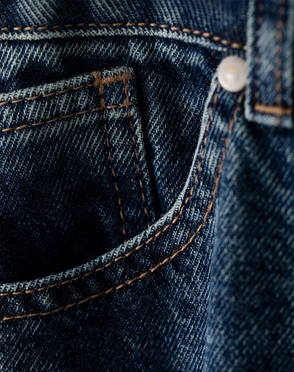 Jean wide leg tiro alto dobladillo índigo oscuro mujer