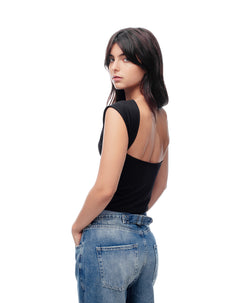 Camiseta crop slim doble tela negra mujer