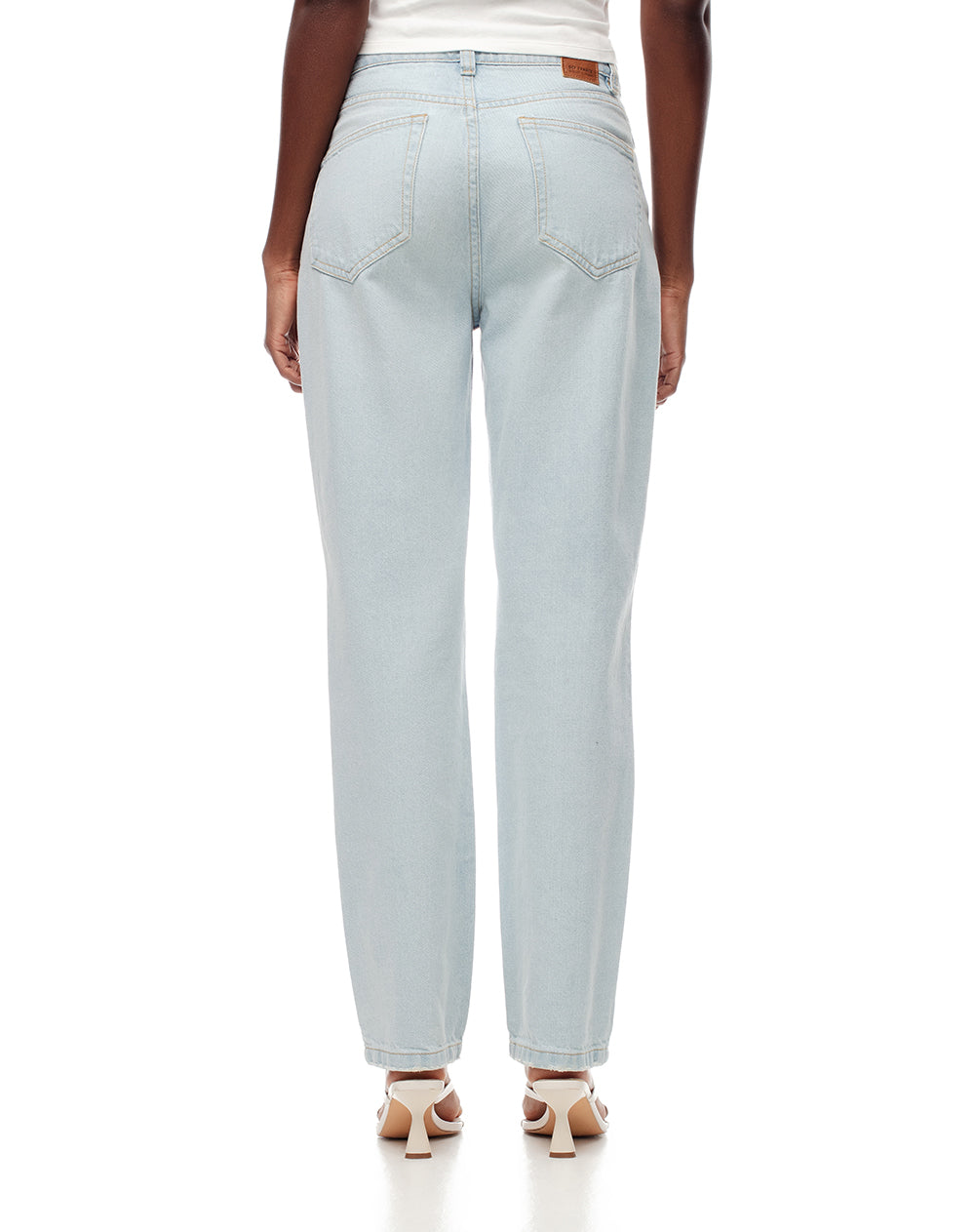 Jean recto tiro medio índigo claro mujer