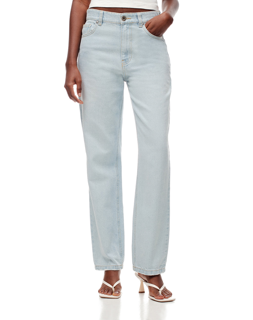 Jean recto tiro medio índigo claro mujer