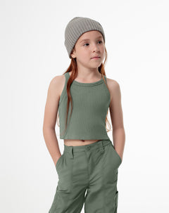 Crop top slim rib verde niña