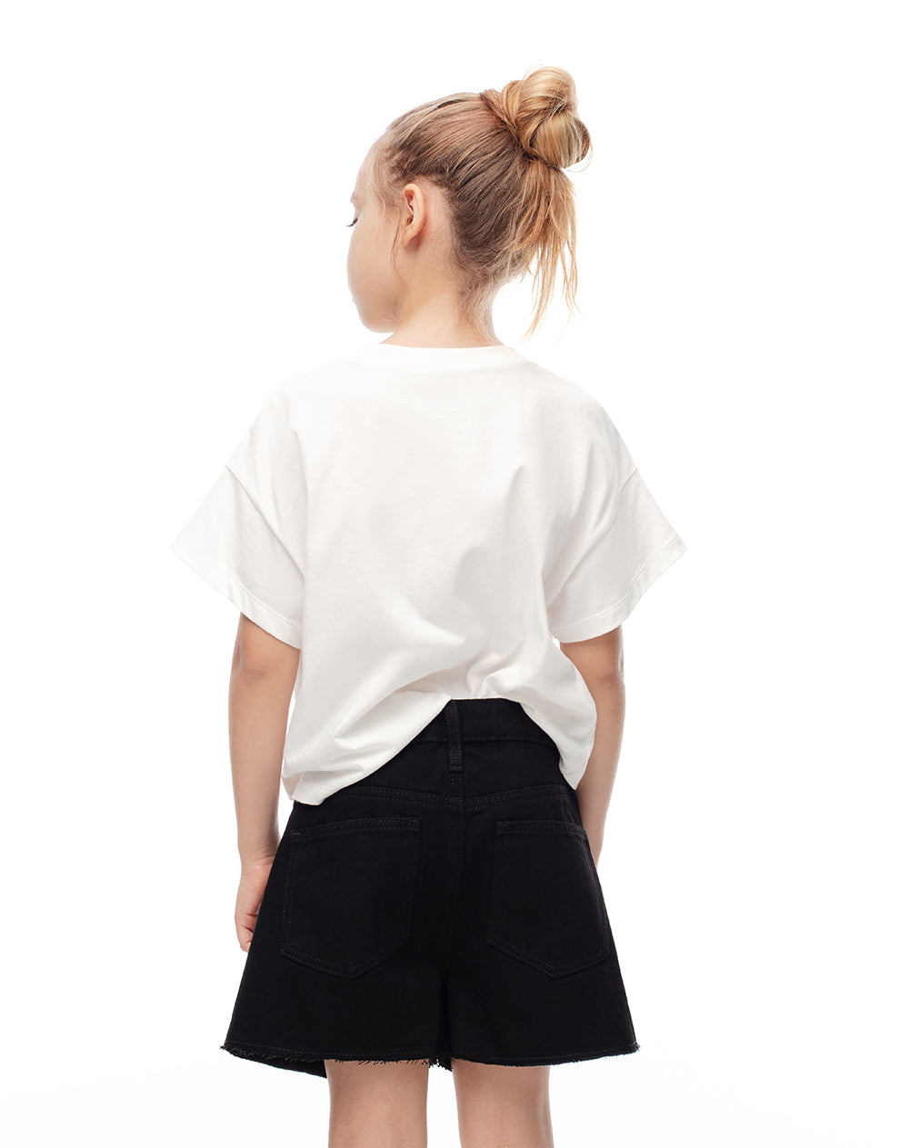 Short tiro medio denim elástico en cintura negro niña