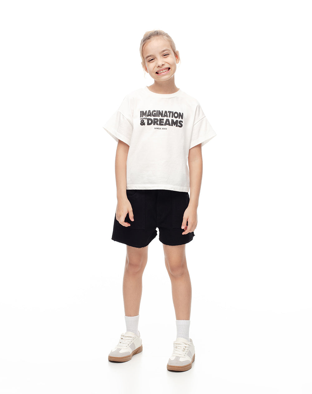 Short tiro medio denim elástico en cintura negro niña