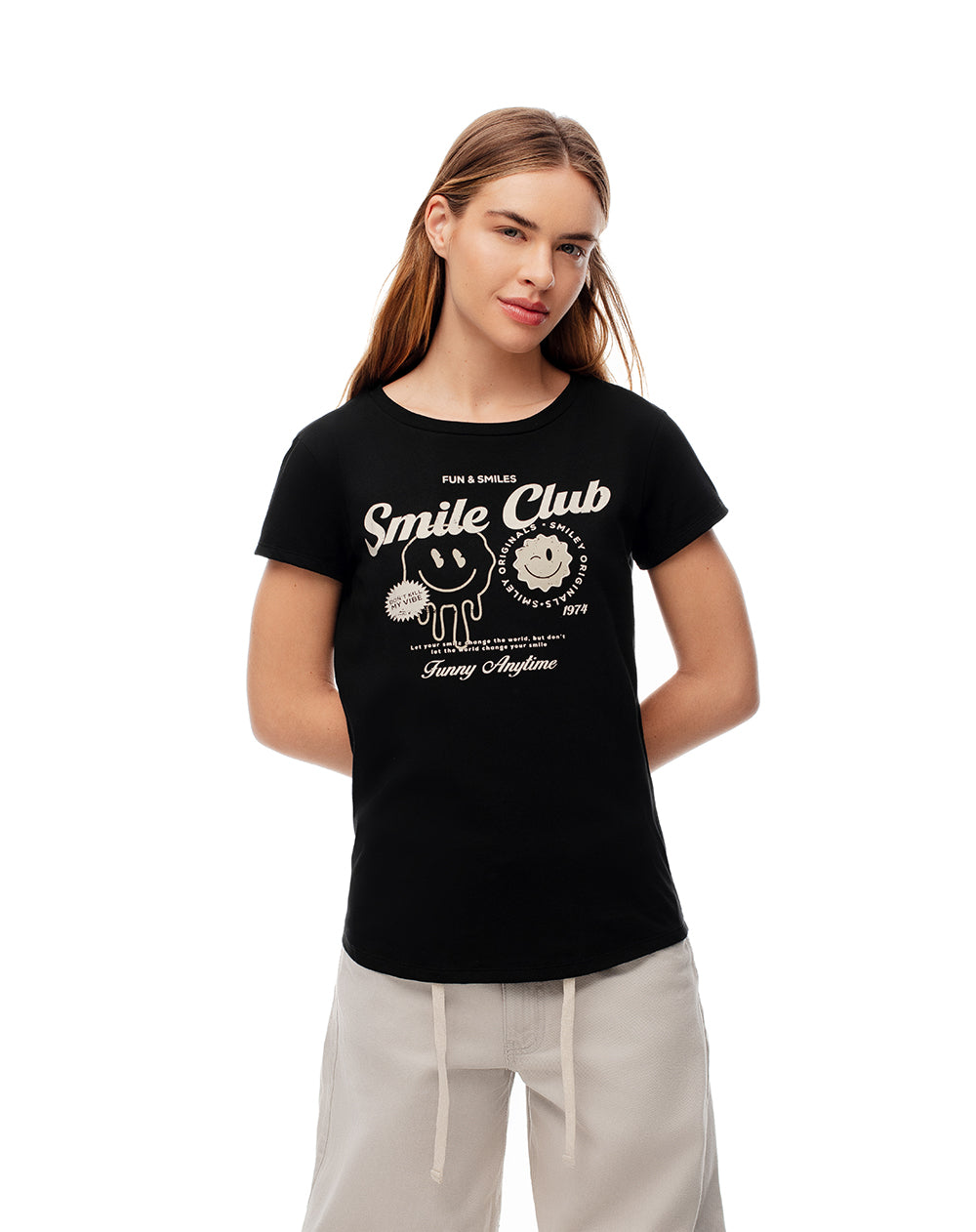 Camiseta regular algodón negra estampada mujer
