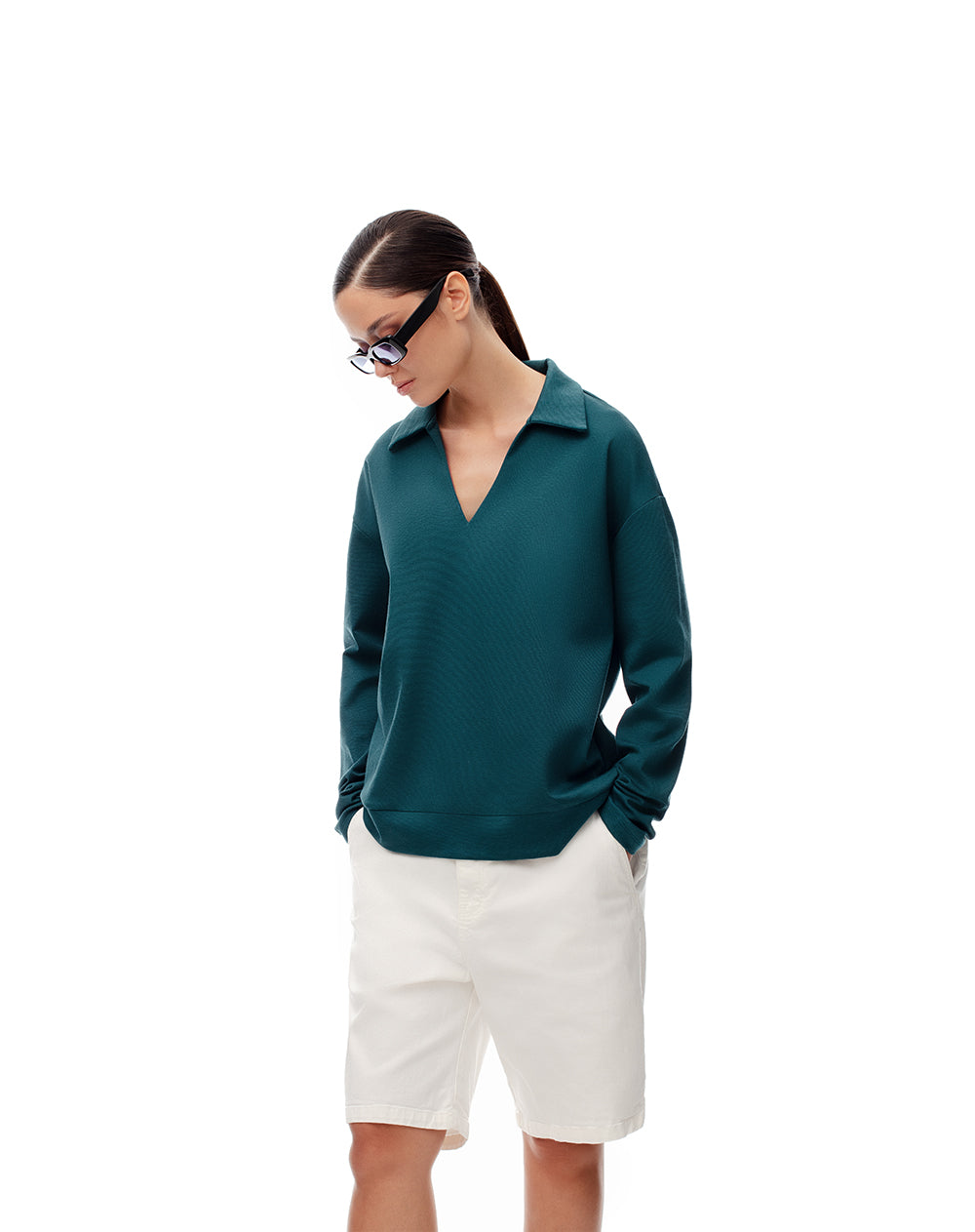 Camibuzo tipo polo oversize verde mujer