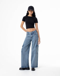 Jean cargo wide leg tiro medio 100% algodón índigo oscuro mujer
