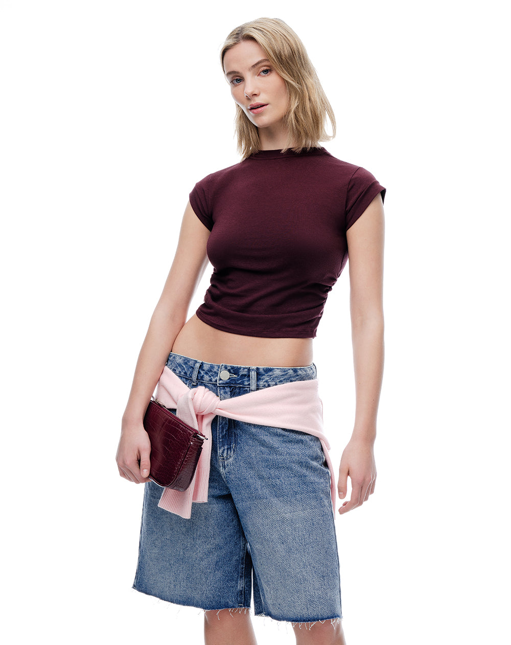 Camiseta crop slim vino tinto mujer
