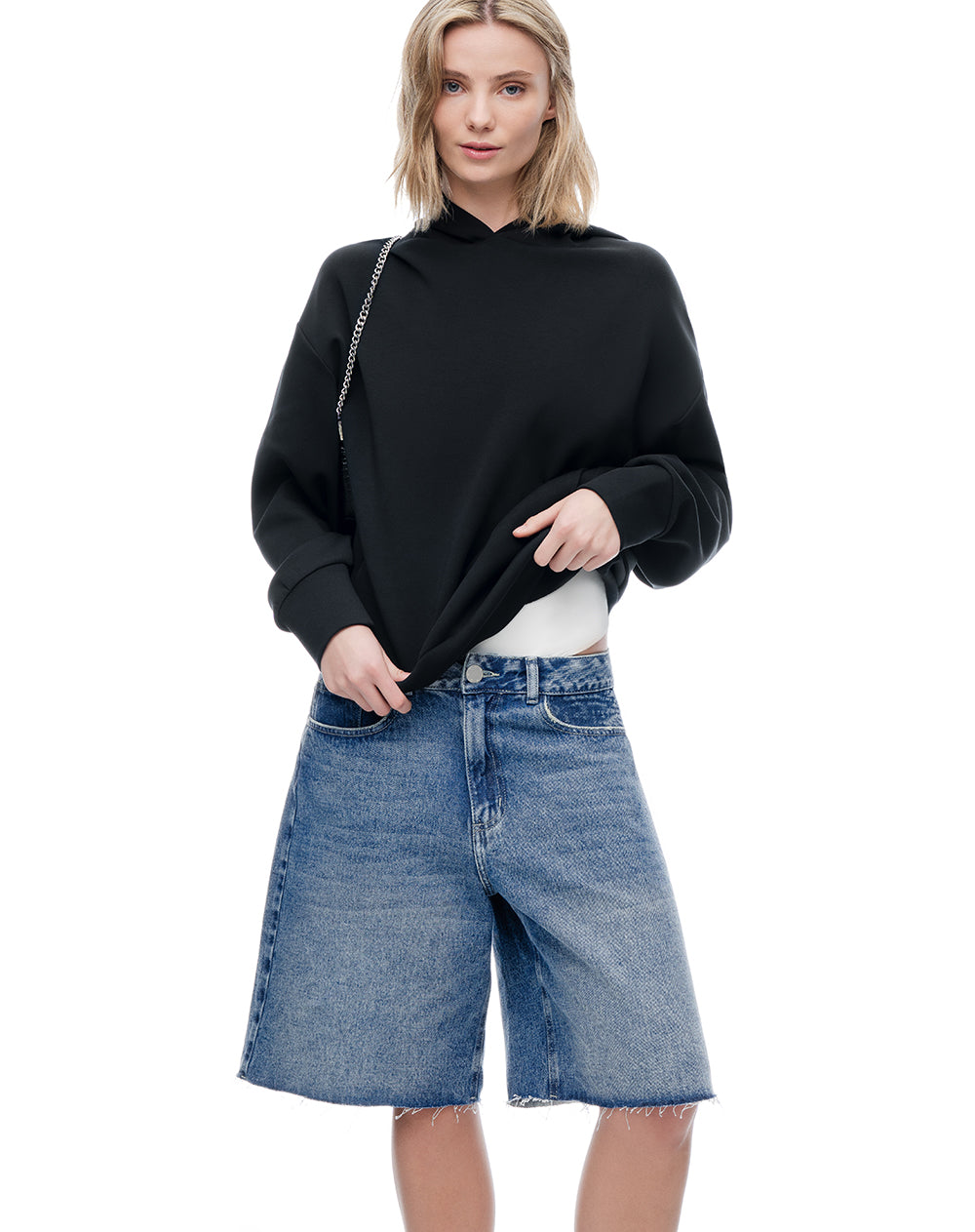 Bermuda regular tiro medio denim índigo medio mujer