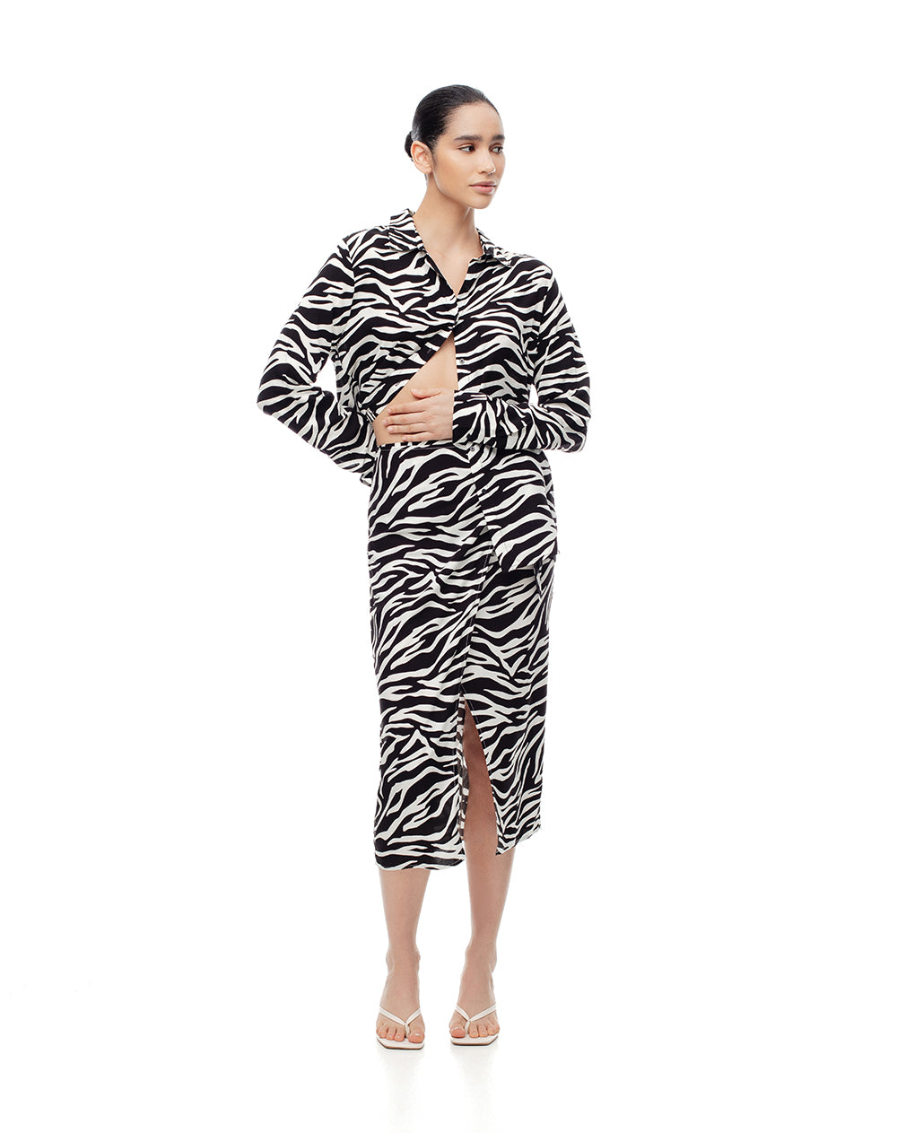 Falda midi tiro alto cruzada print mujer