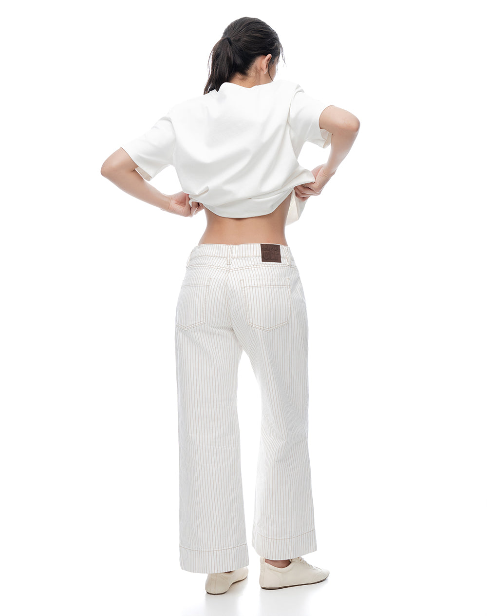 Jean flare tiro medio crudo rayas mujer