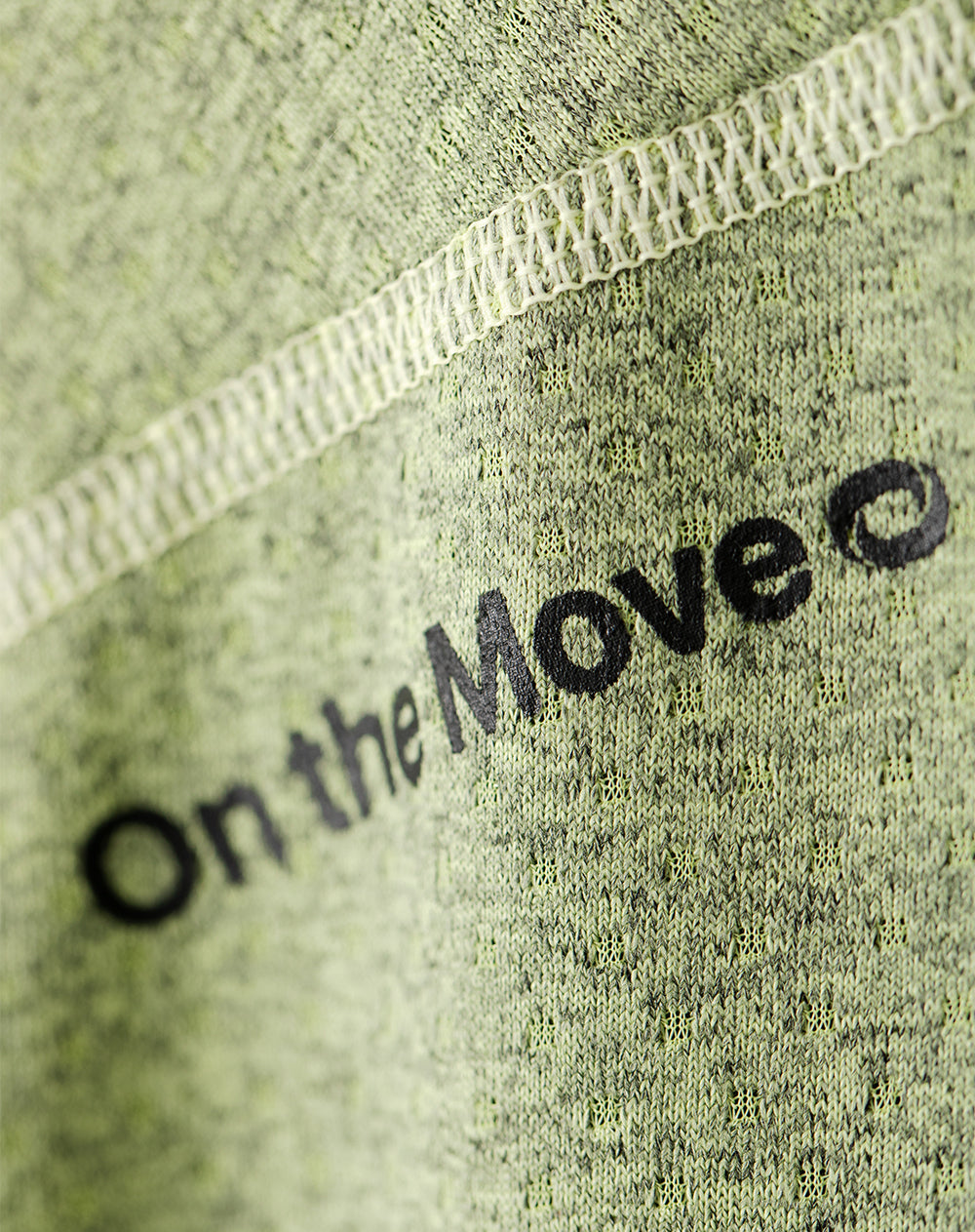 Camiseta deportiva control humedad amarilla hombre