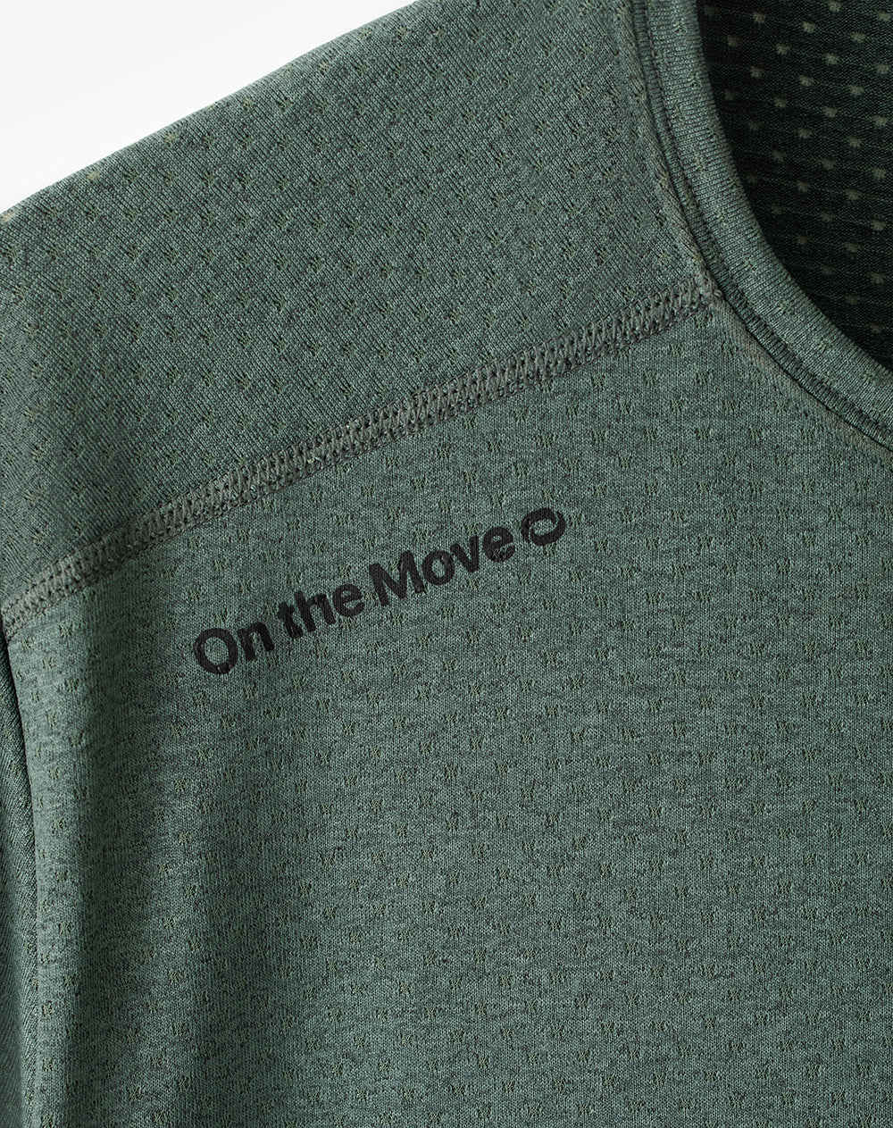 Camiseta deportiva control humedad verde hombre