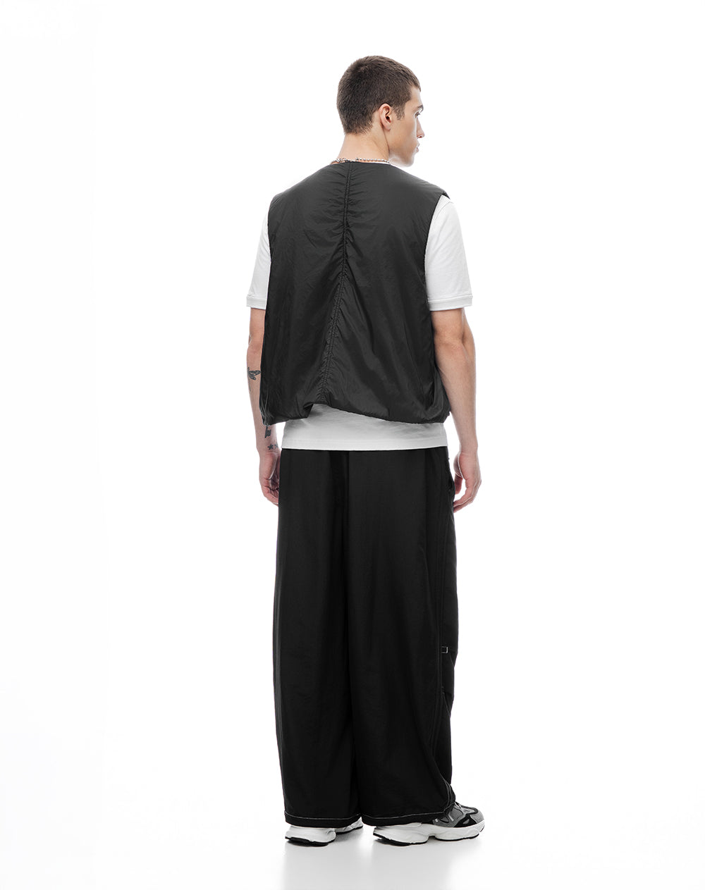 Chaleco parachute negro hombre