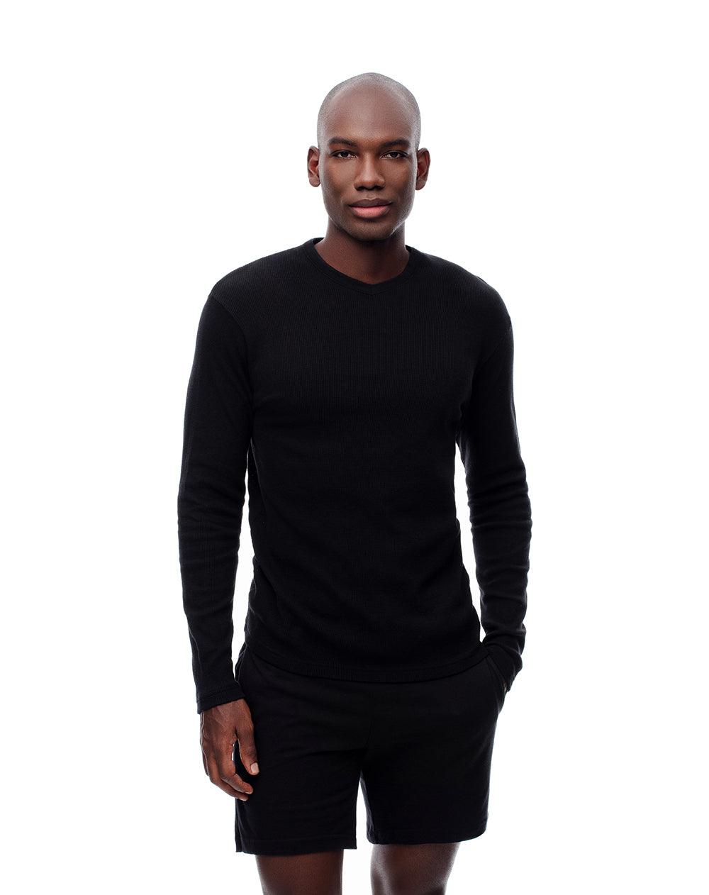 Camiseta slim fit manga larga negra