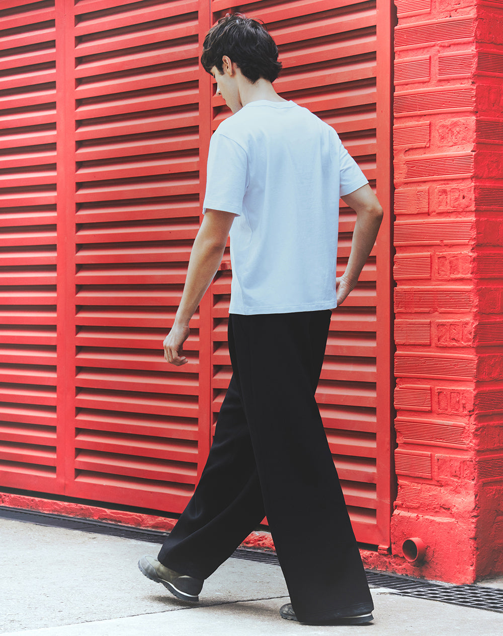 Pantalón oversize negro hombre
