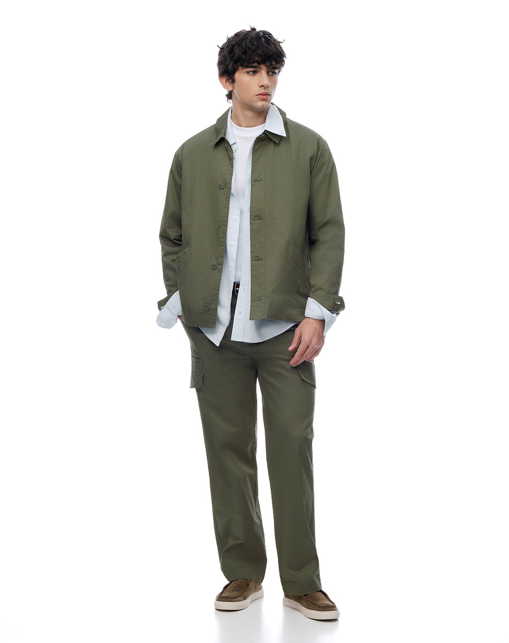 Chaqueta overshirt regular liviana verde oliva hombre