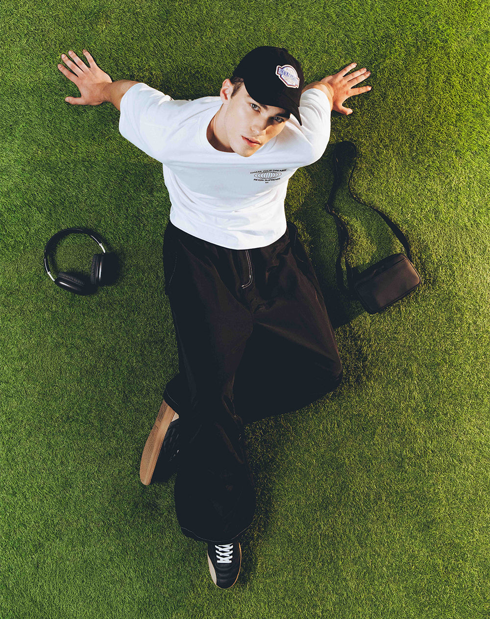 Pantalón loose tiro medio negro hombre