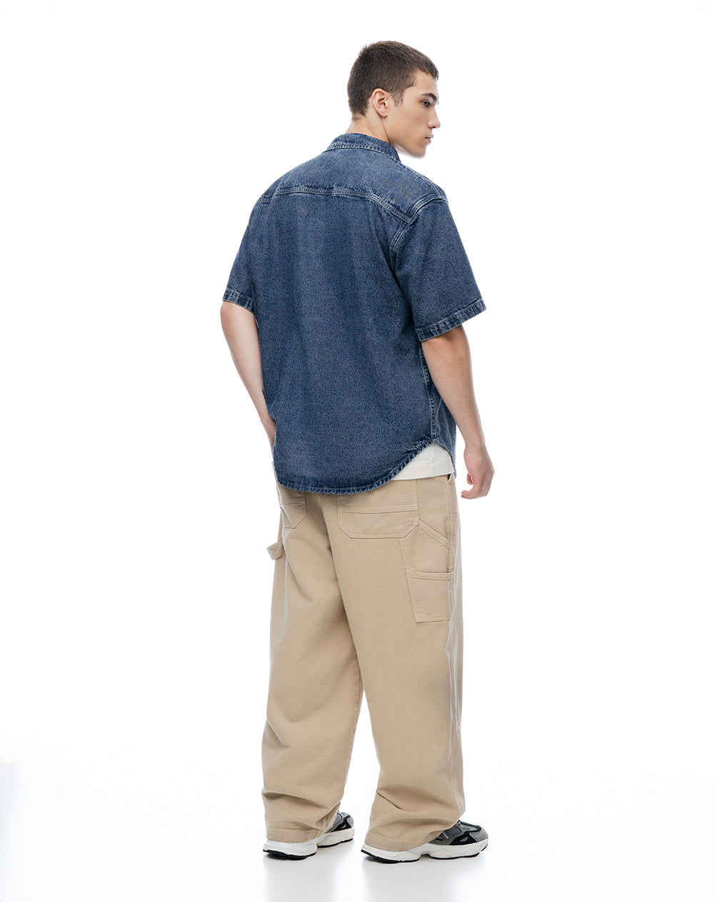 Camisa regular manga corta índigo medio hombre