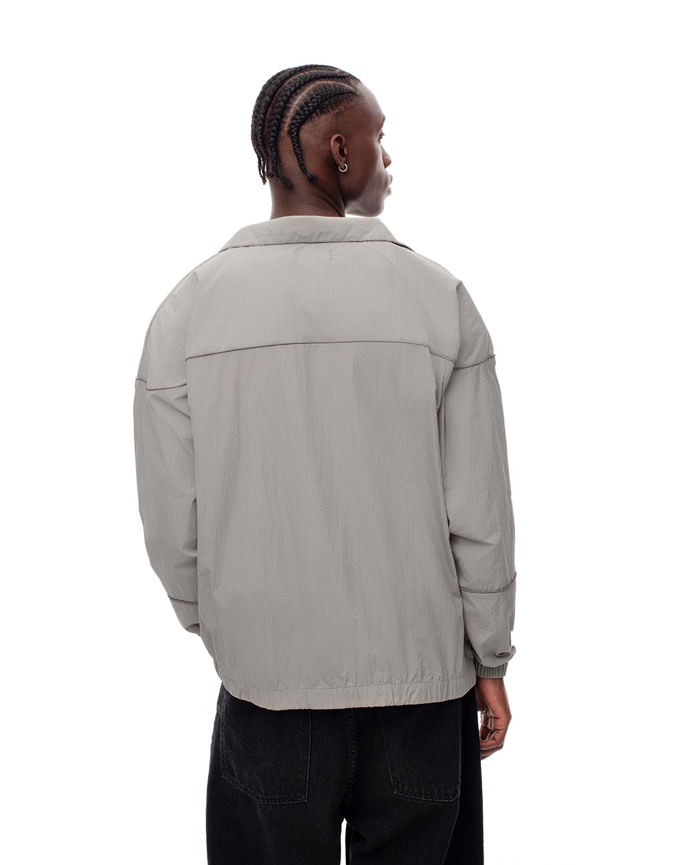 Chaqueta rompevientos gris hombre