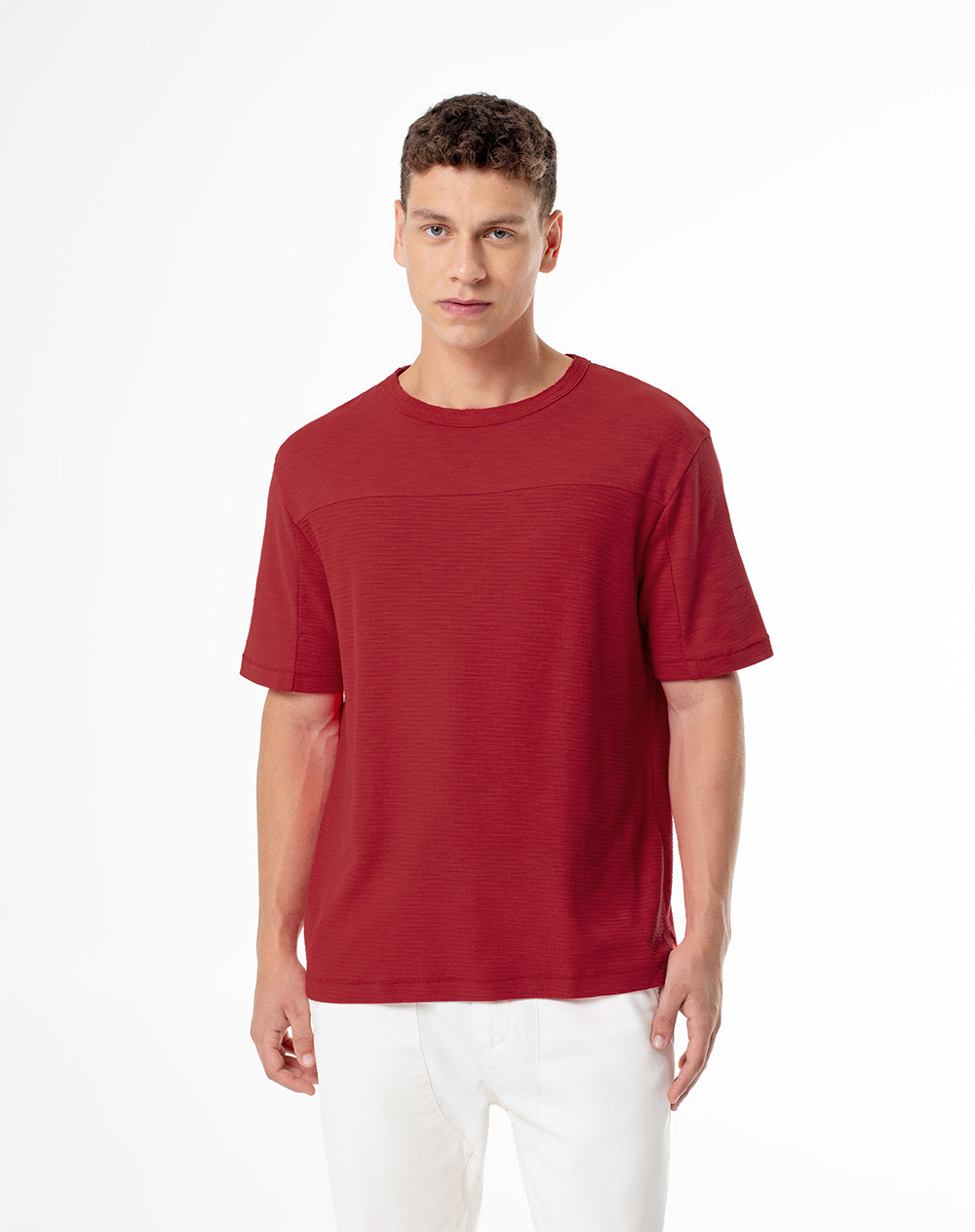 Camiseta regular roja hombre
