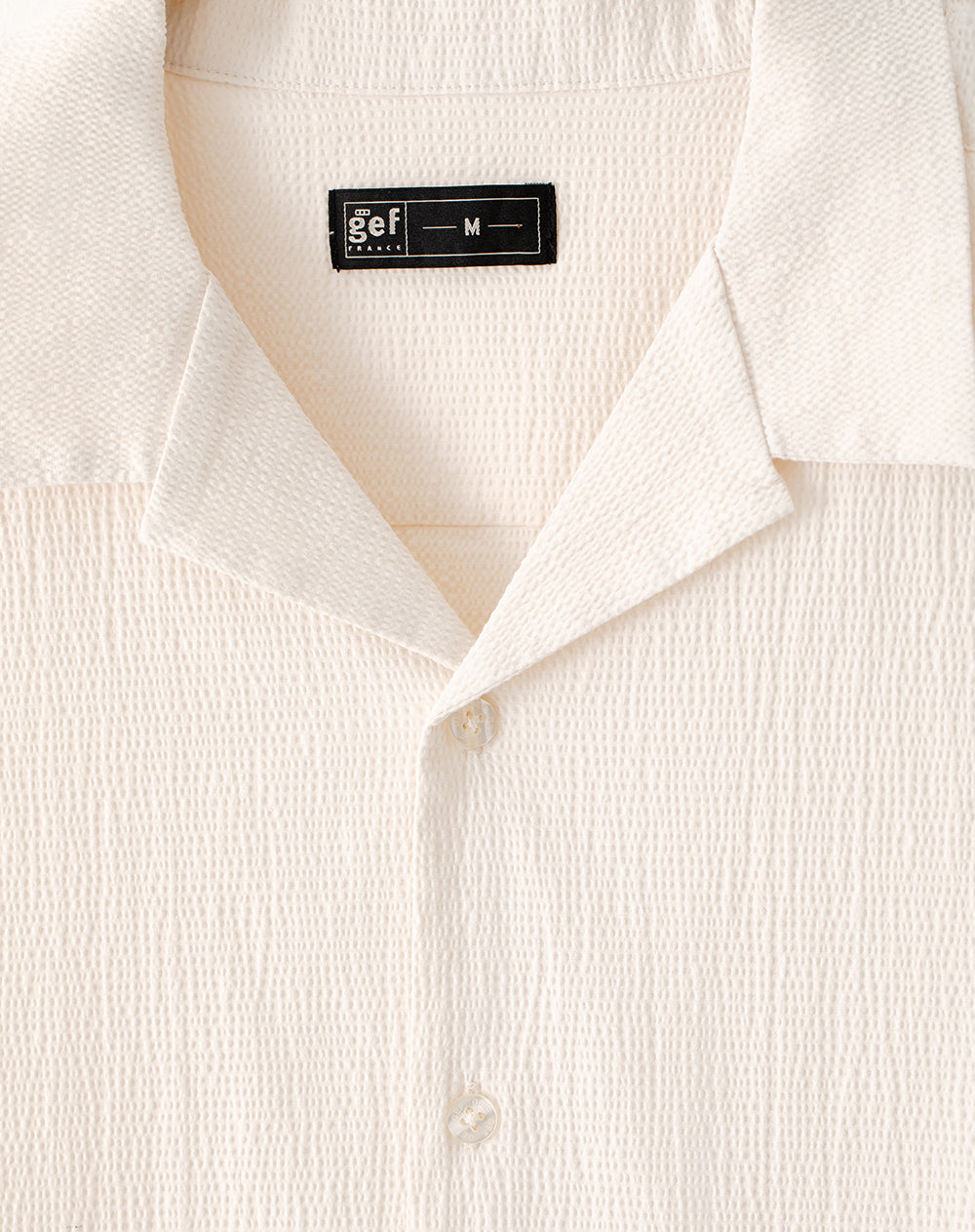 Camisa regular fit manga corta vainilla