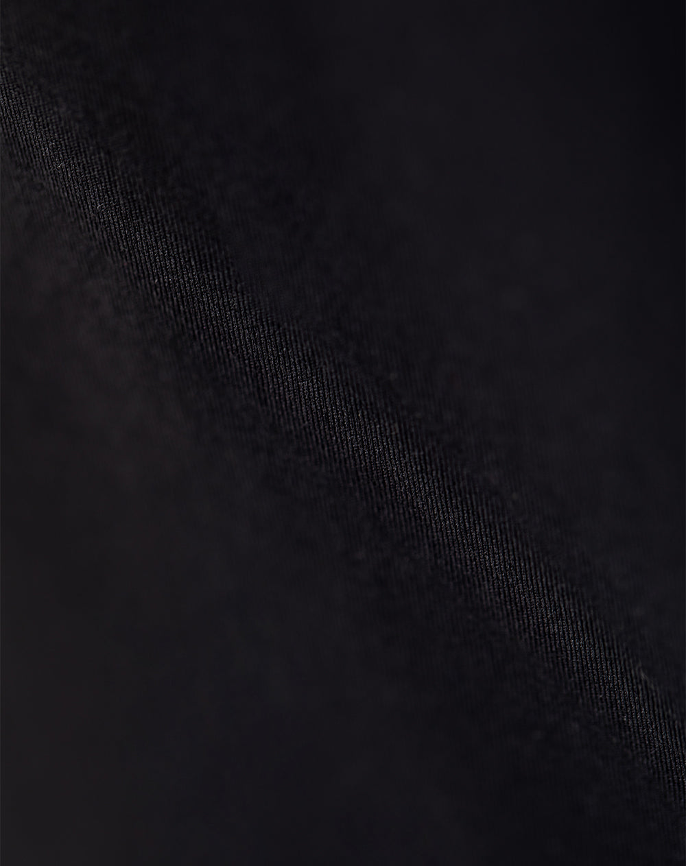 Camiseta fitted fit manga larga negra