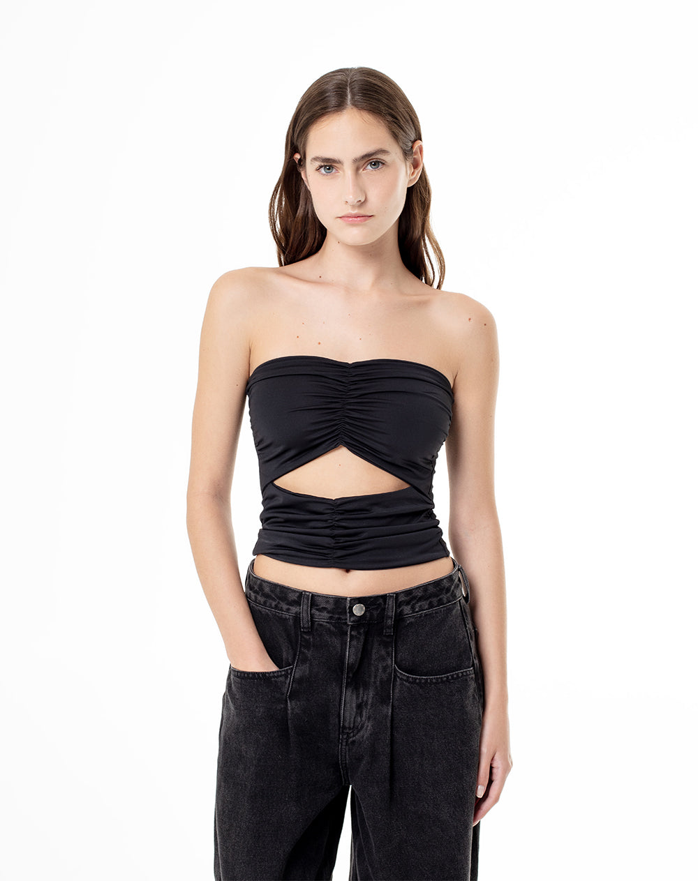 Camiseta strapless slim fit negra