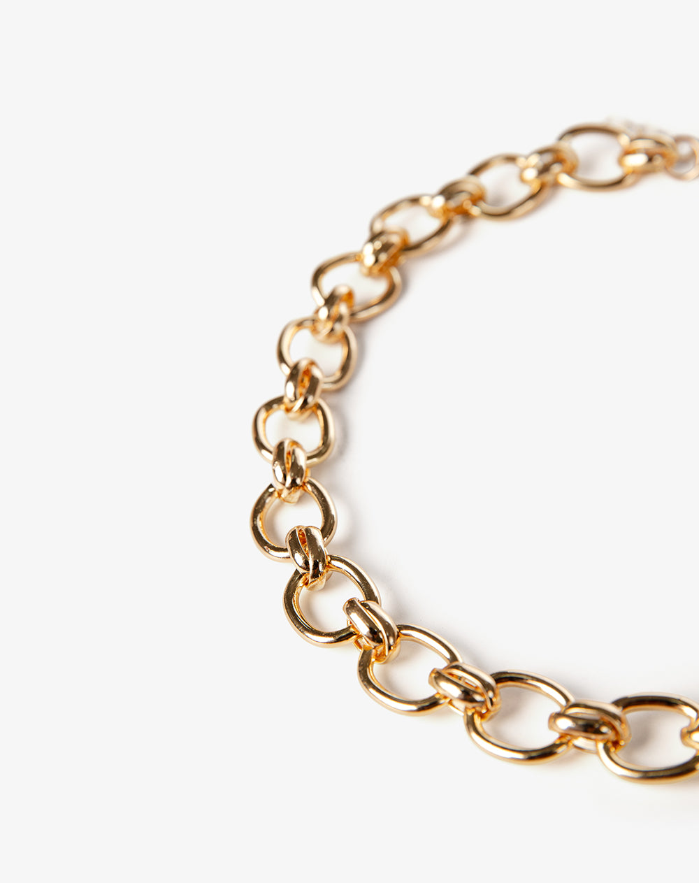 Collar de eslabones dorado