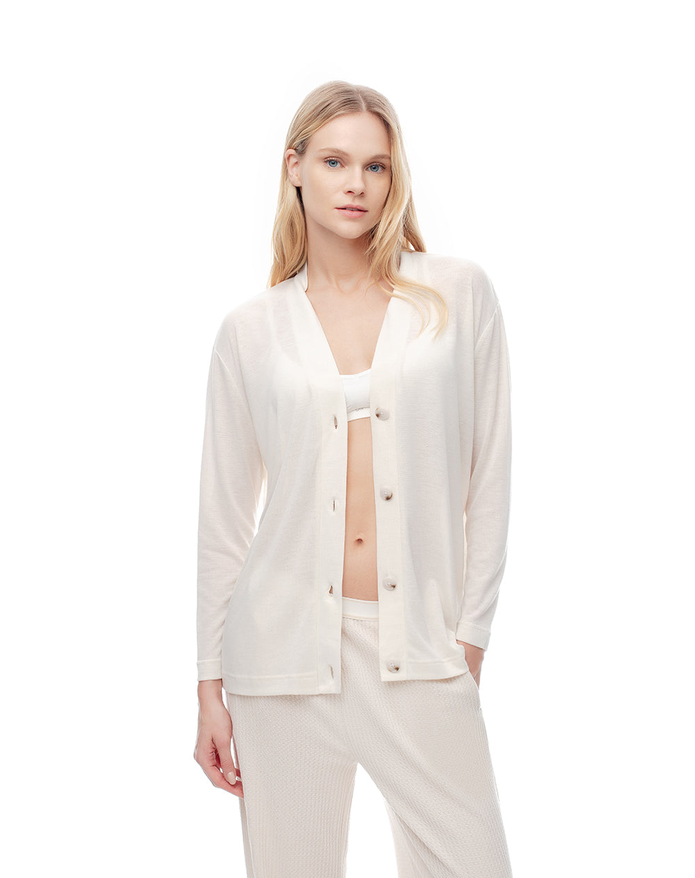 Suéter regular crudo mujer