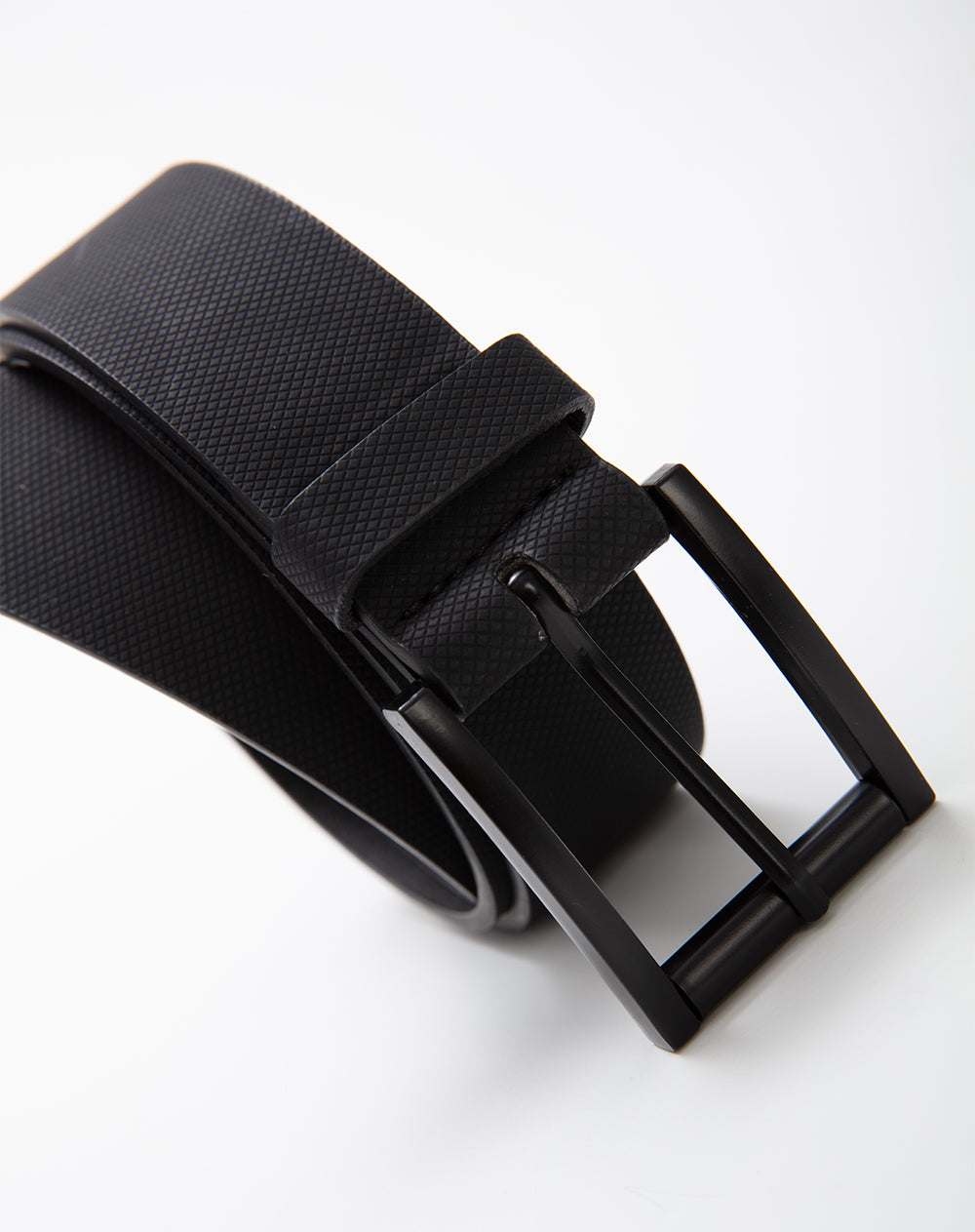 Correa formal negra hombre