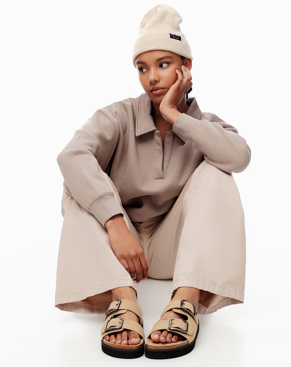 Sandalias planas tipo birkenstock café mujer