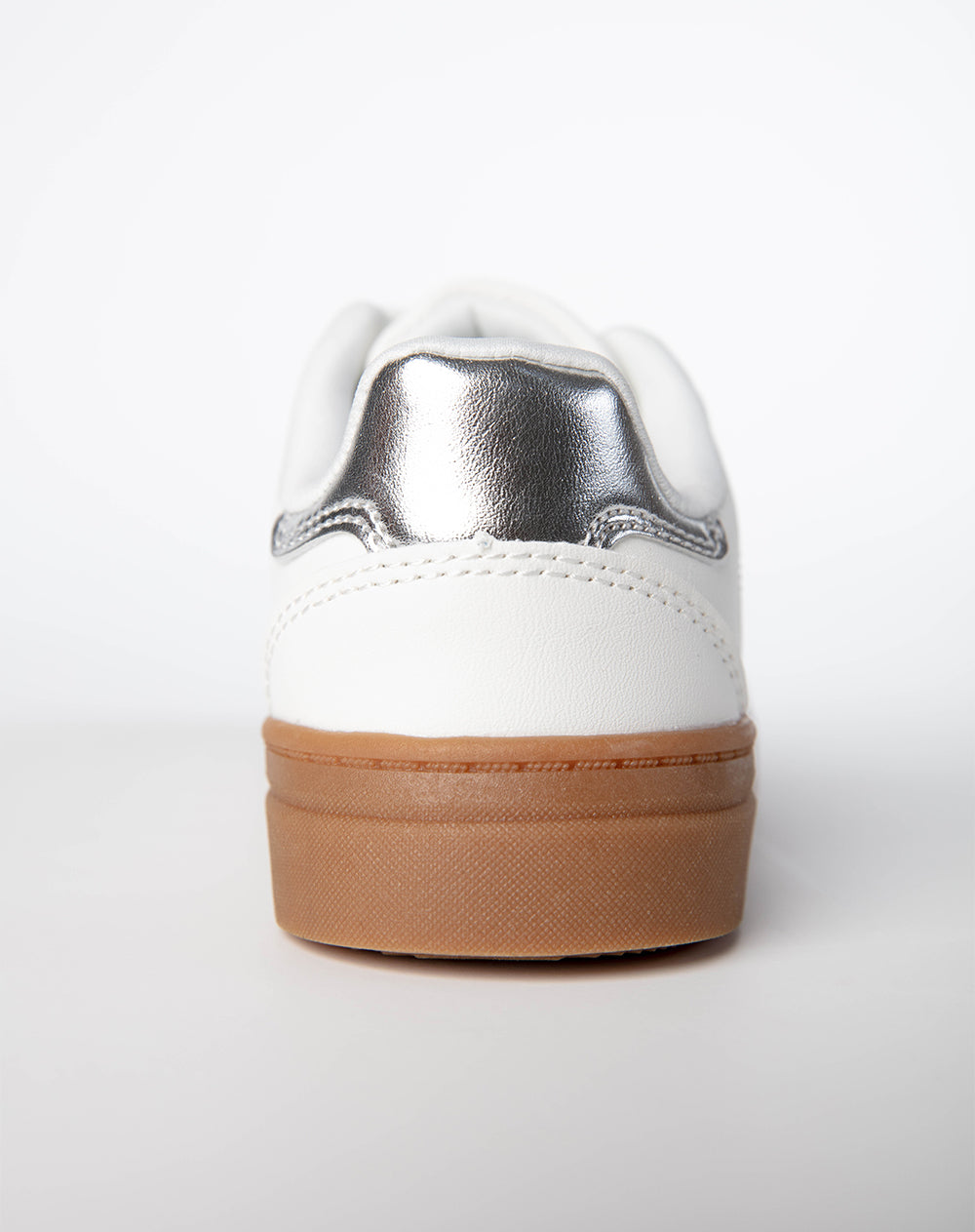 Tenis casuales blancos niña