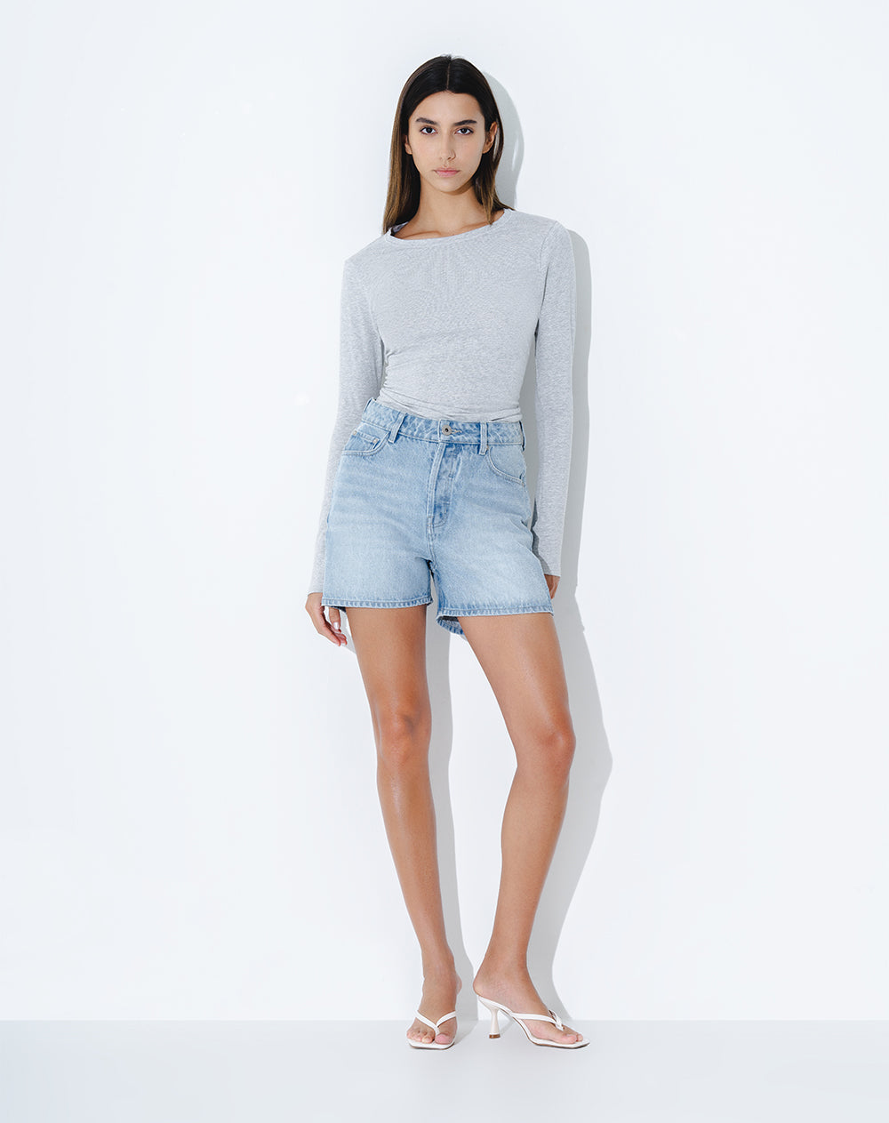 Short tiro alto denim 5 bolsillos indigo medio para mujer