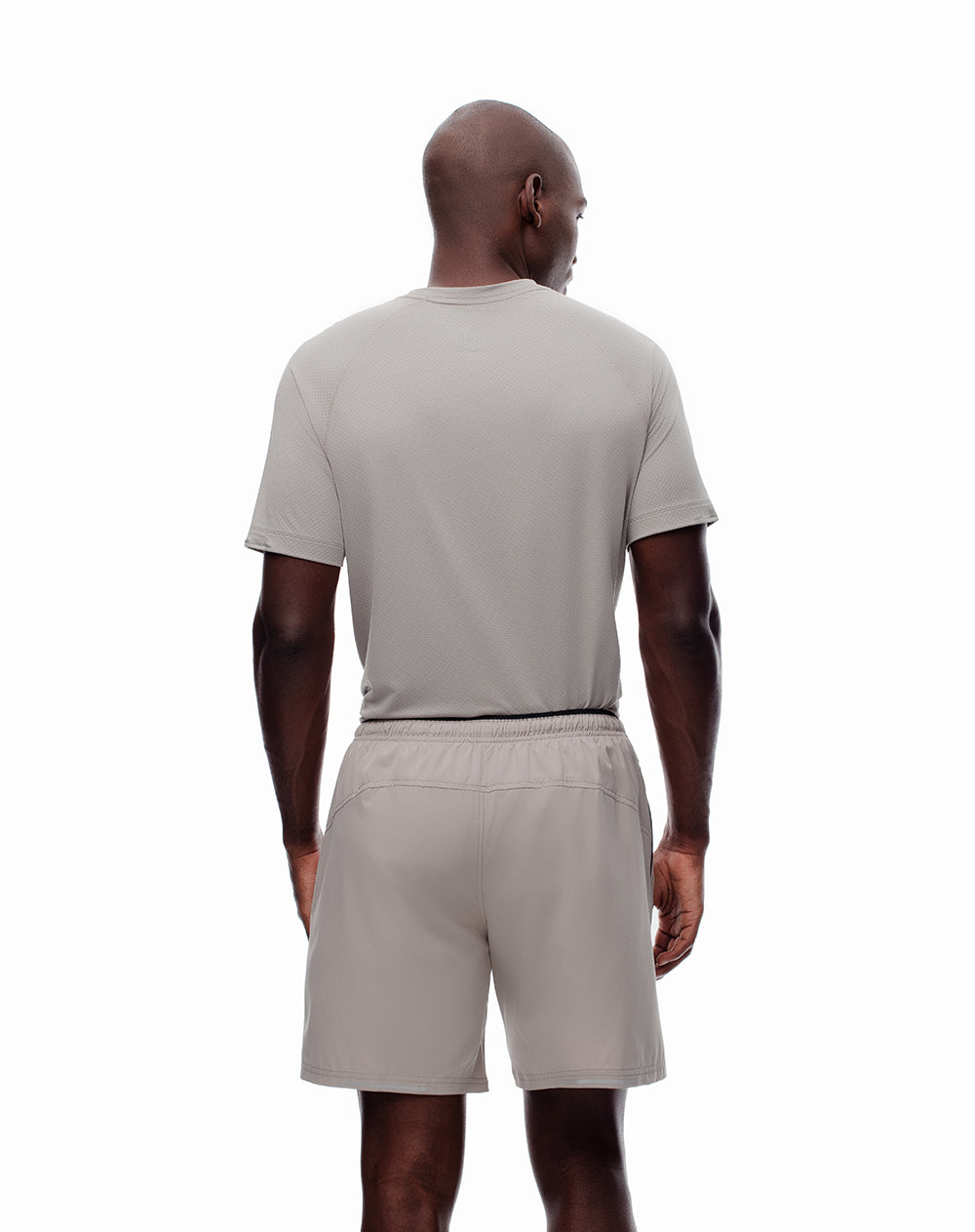 Pantaloneta deportiva malla interna taupe hombre