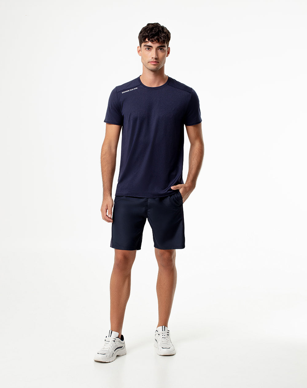 Pantaloneta deportiva secado rápido azul hombre