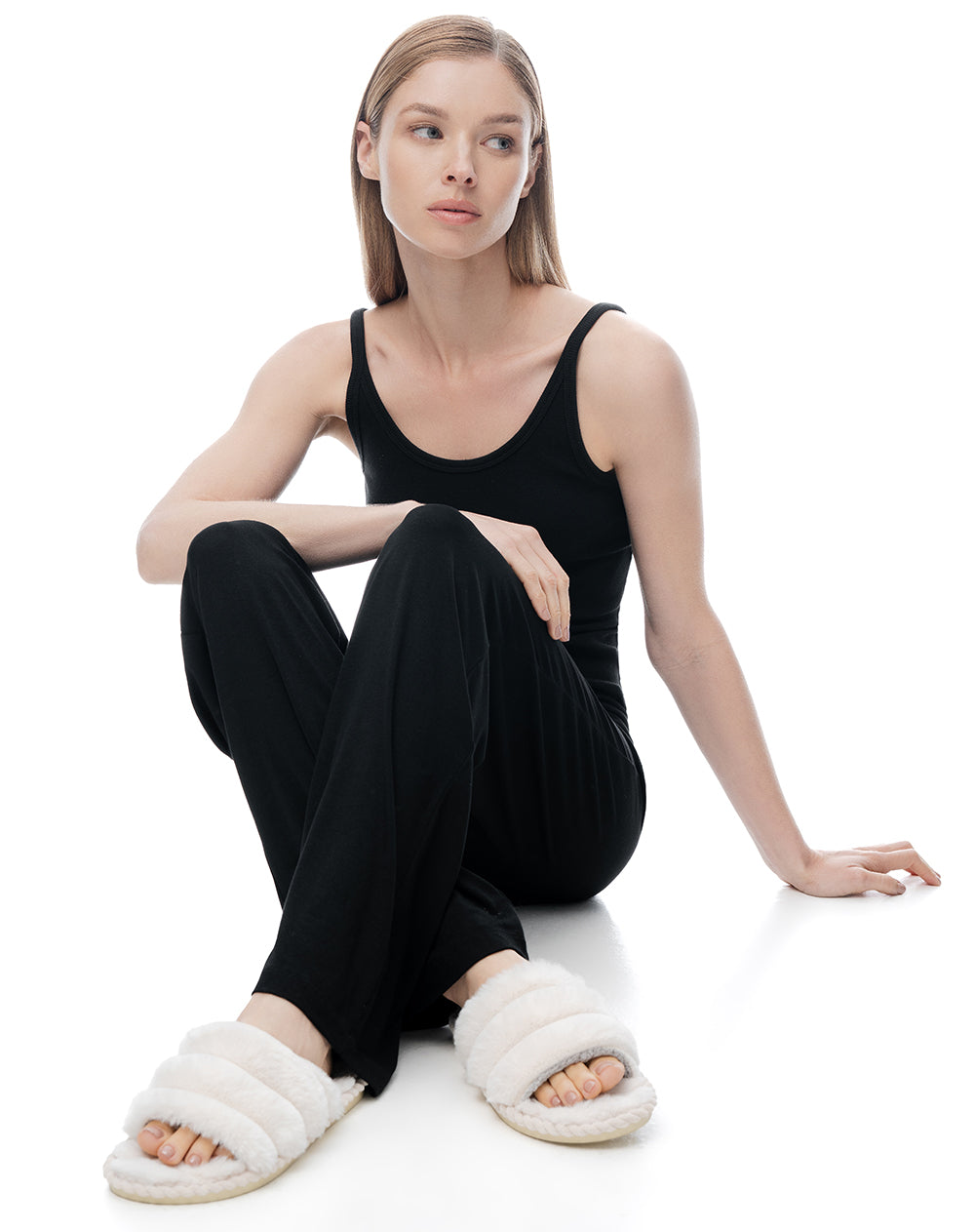 Pantuflas peluche blancas mujer