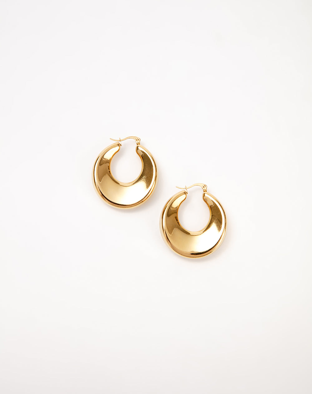 Aretes argolla dorados