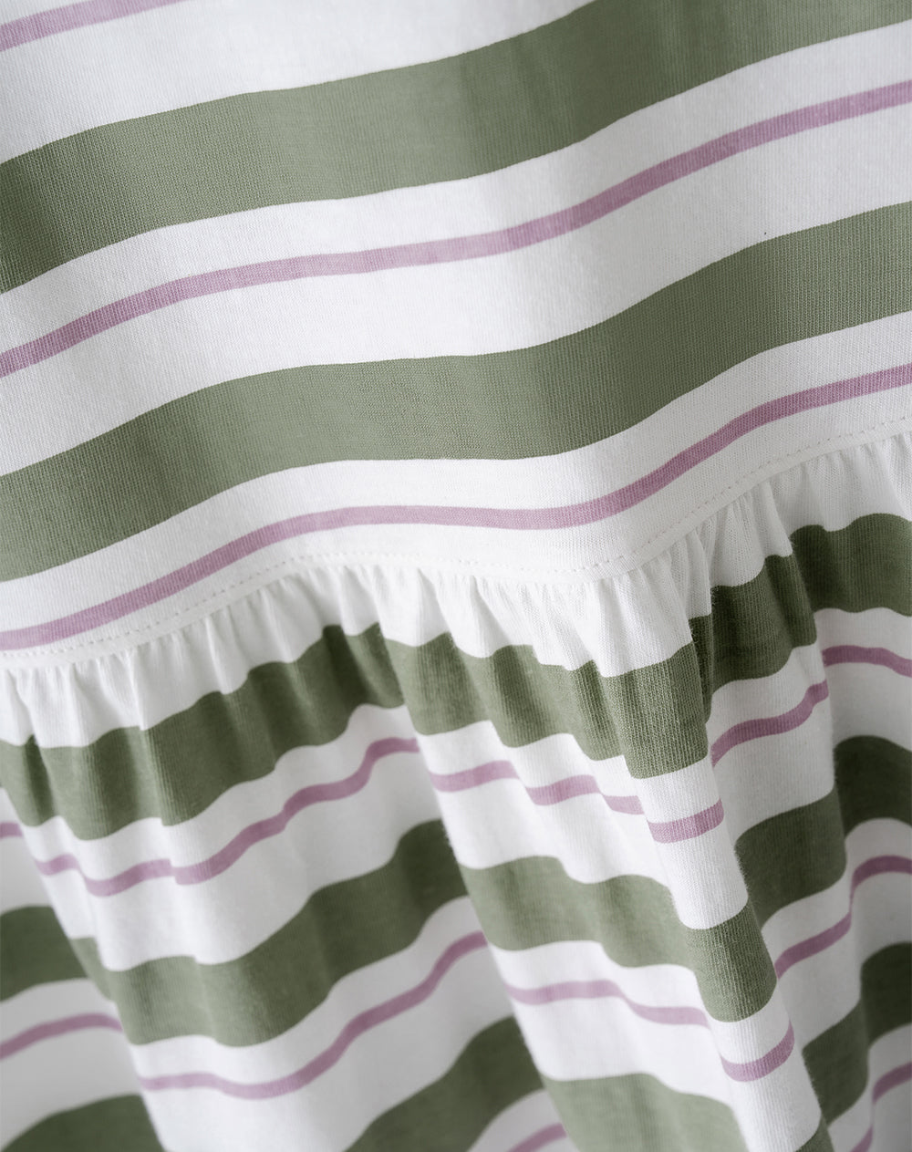 Vestido corto verde rayas