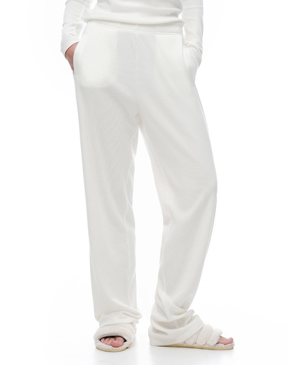 Pantalón regular tiro medio blanco mujer