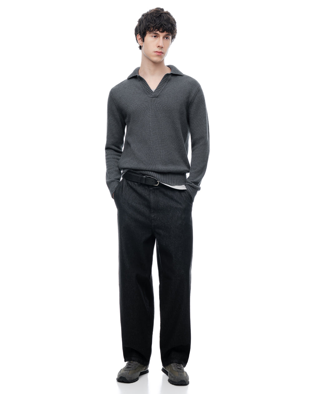 Buzo regular gris hombre