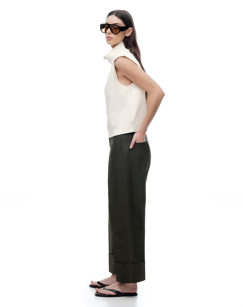 Pantalón regular tiro medio drill verde mujer