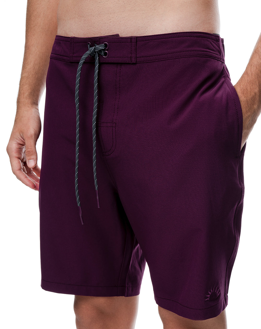 Pantaloneta vinotinto hombre